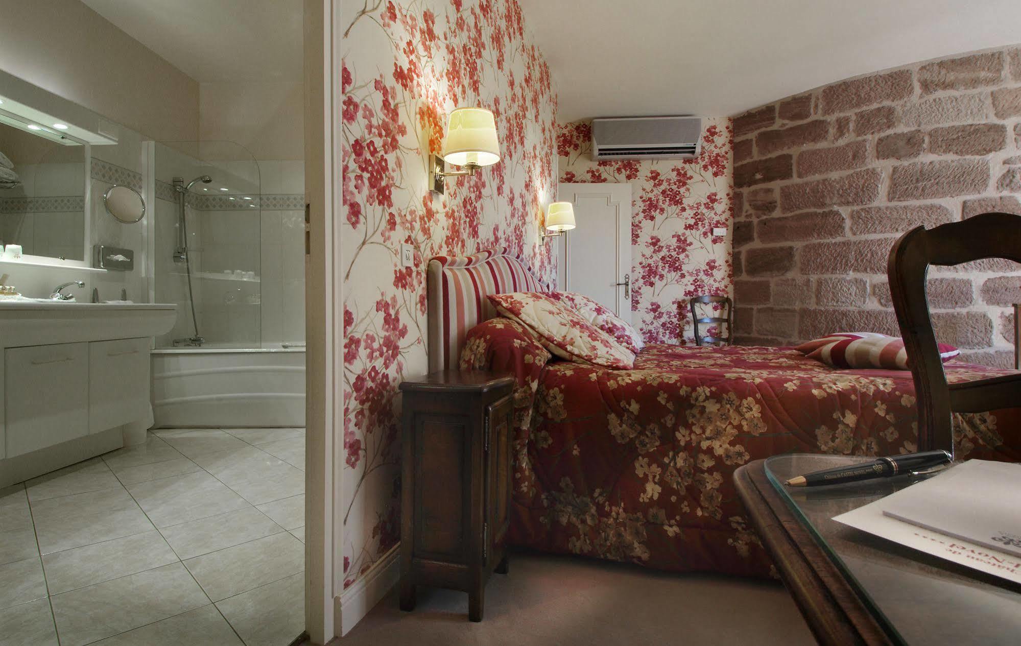 Hotel Chateau De Castel Novel - Les Collectionneurs Varetz Eksteriør billede