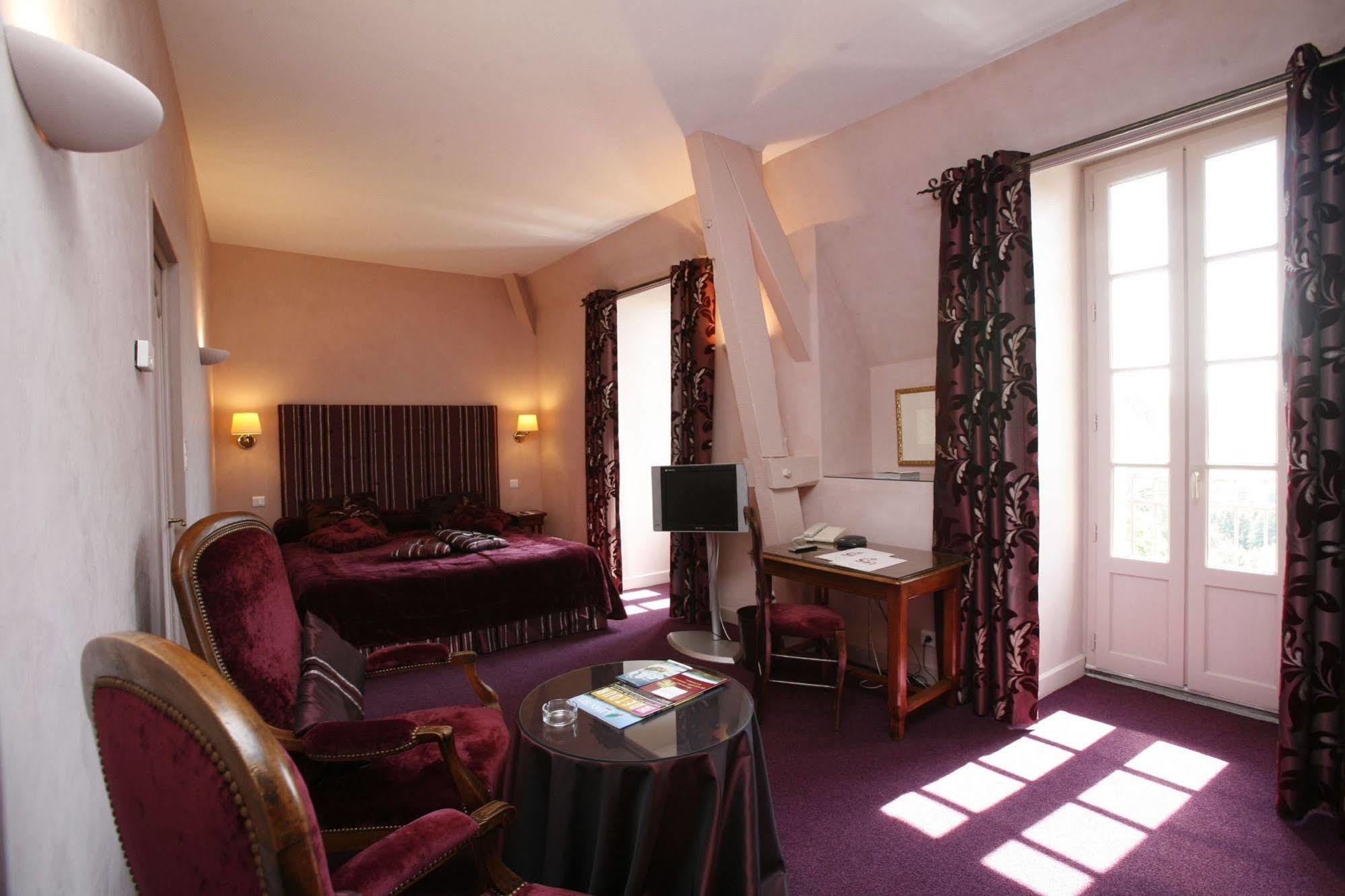 Hotel Chateau De Castel Novel - Les Collectionneurs Varetz Eksteriør billede